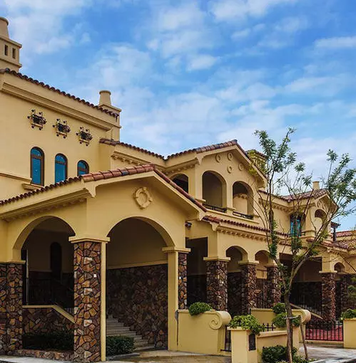 高溫高濕天氣，如何把膩?zhàn)幼龊?？華喆仿石漆給你答案！